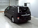 TOYOTA ISIS 1800cc 1