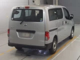 ​Nissan NV200 4