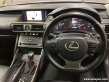 ​LEXUS IS300 version L 2