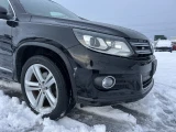 VOLKSWAGEN TIGUAN 33