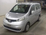 NISSAN NV 200 2