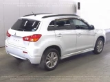 MITSUBISHI RVR 4