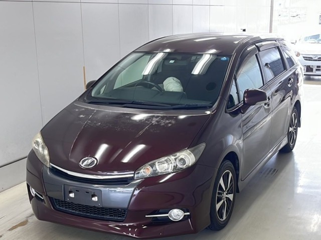 TOYOTA WISH 1800 cc