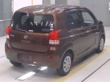 ​Toyota Porte 4