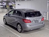 Mercedes-Benz B-Class 2