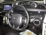 Toyota Sienta 6