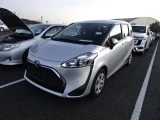 TOYOTA SIENTA 1500 cc 5