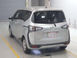 TOYOTA SIENTA 1500 cc 3