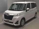 TOYOTA ROOMY 1000 cc 0