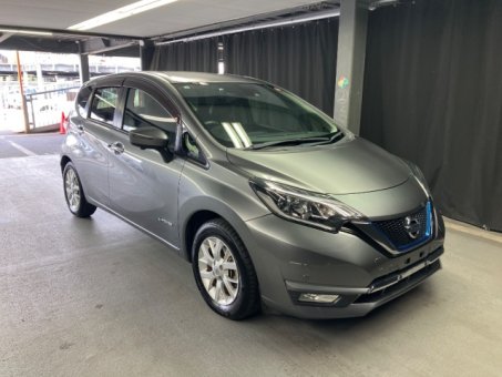 NISSAN NOTE e-POWER Medalist